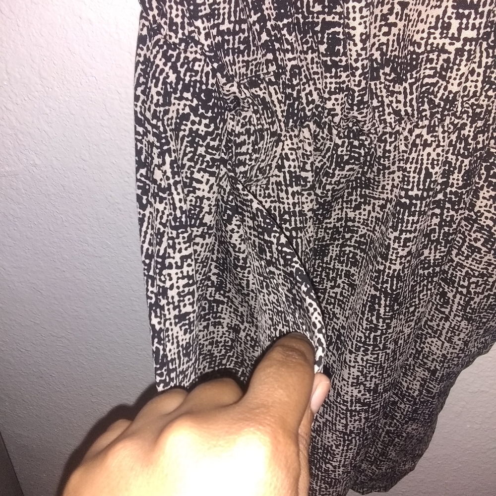 FOREVER 21 DRESS - Picture 3 of 3